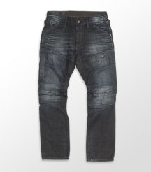 Elwood Tapered Fit Jeans