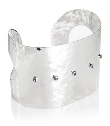 Ava Cuff