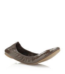Eddie Patent Flat