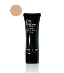 SPF 15 Oil-Free Tinted Moisturiser in Medium
