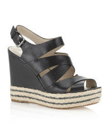 Clare with Chain Wedge