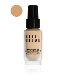 Natural Finish Foundation SPF 15 in Natural Tan