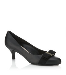 Carla Leather Pump