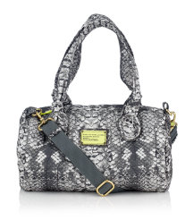 Pretty Nylon Bowling Bag
