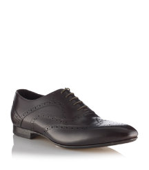 Dust Point Leather Shoe